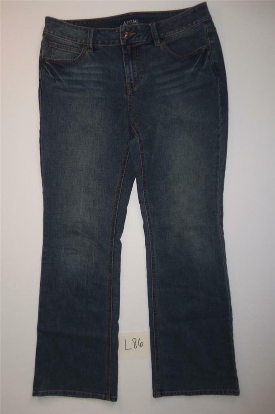 Apt 9 Blue Jeans Size 10 Womens -0713L86